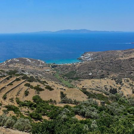 Living Theros Luxury Suites Kardhianí Dış mekan fotoğraf