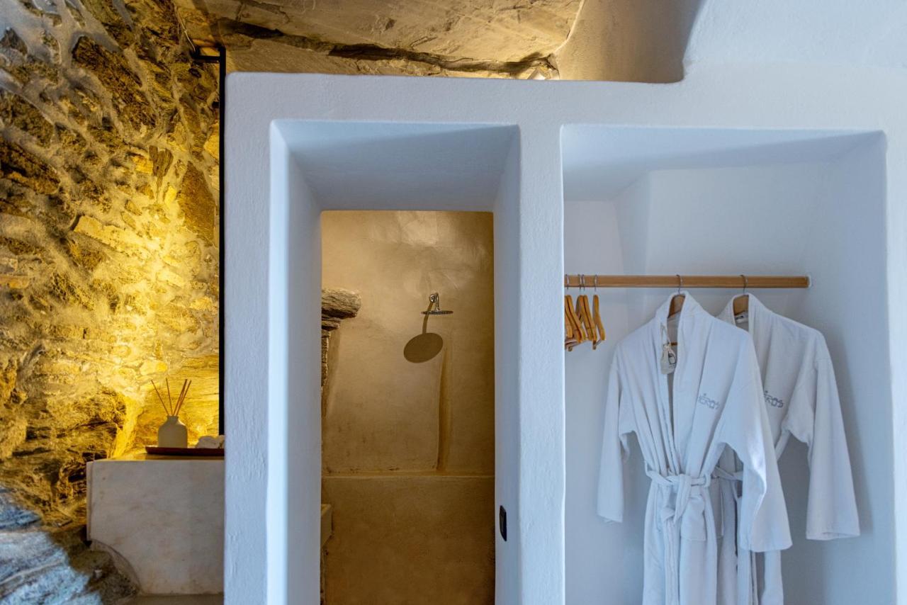 Living Theros Luxury Suites Kardhianí Oda fotoğraf