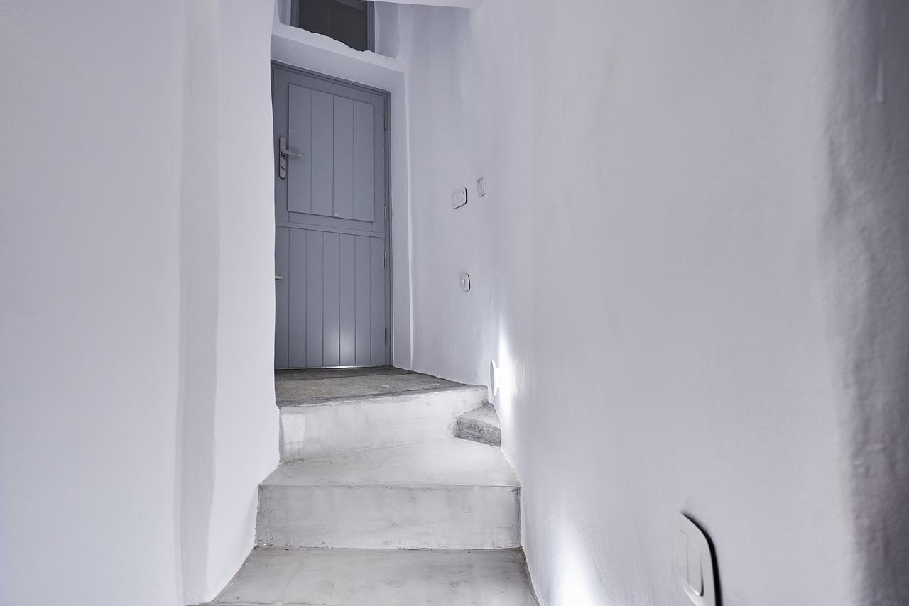 Living Theros Luxury Suites Kardhianí Dış mekan fotoğraf